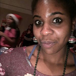 Meet your Posher, Casondra